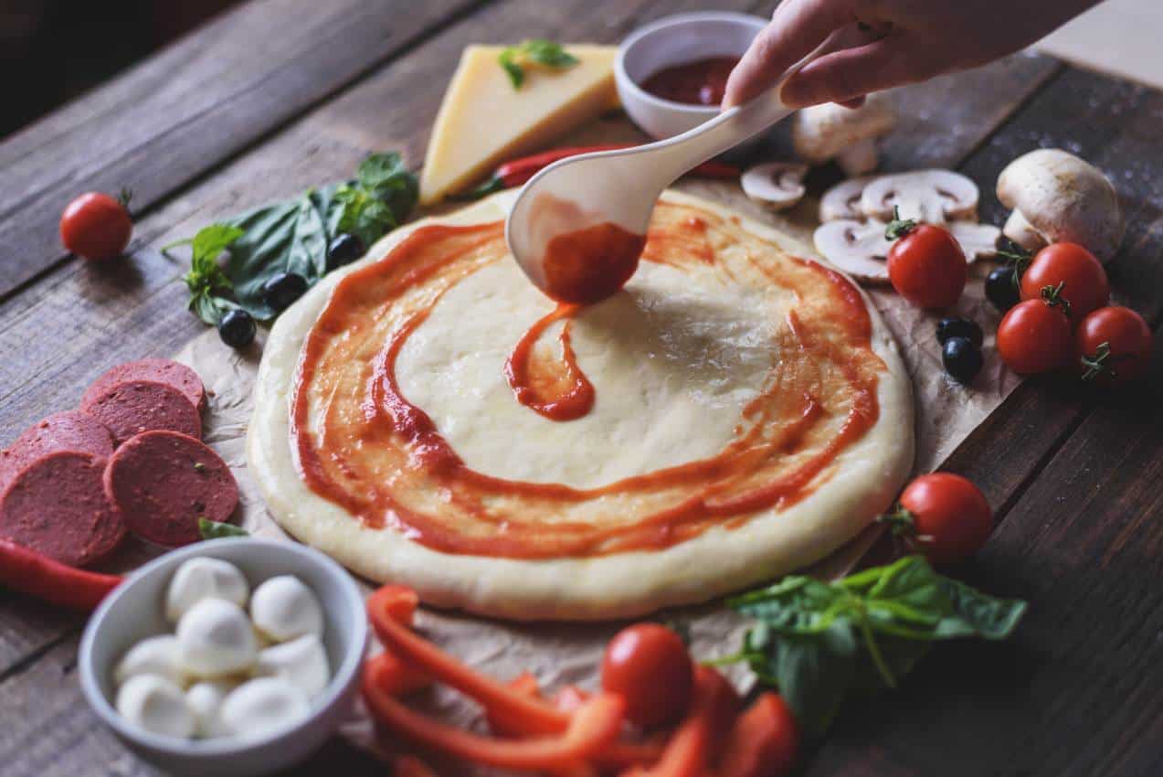 Marinara vs Pizza Sauce 2023 - What Is the Difference?