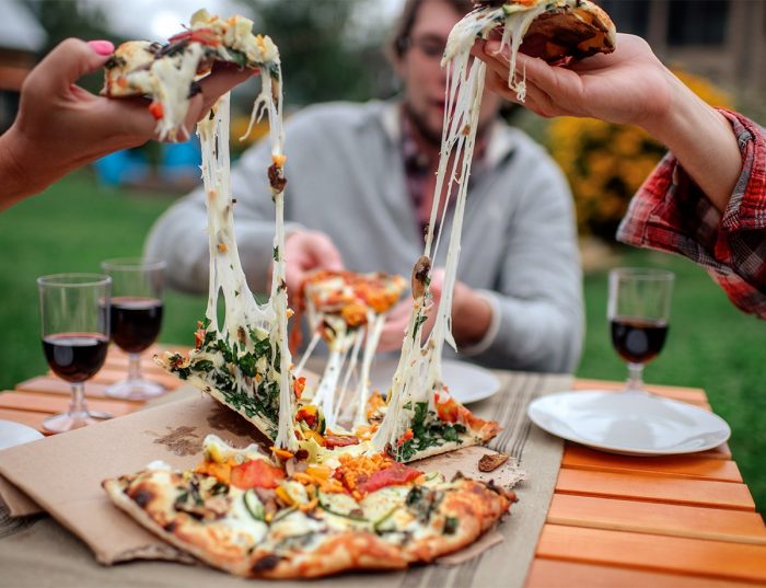 Outdoor Parties - Keep Pizza Warm