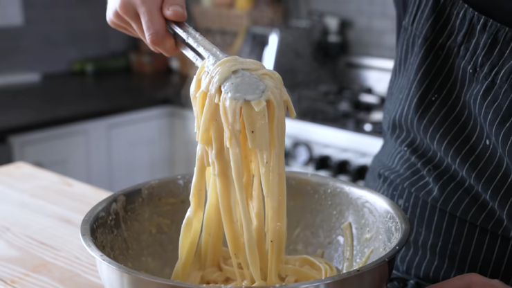 Best Store-Bought Alfredo Sauces